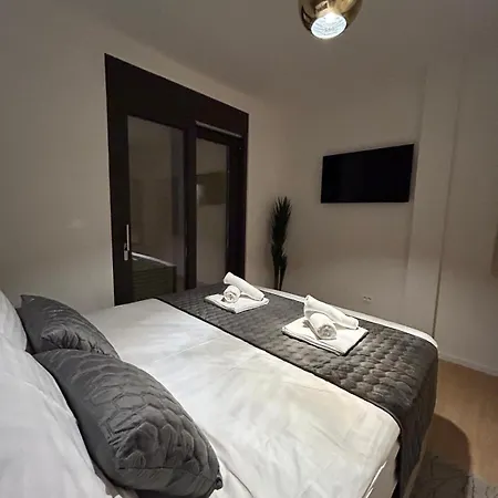 Nika A3 브로다리카